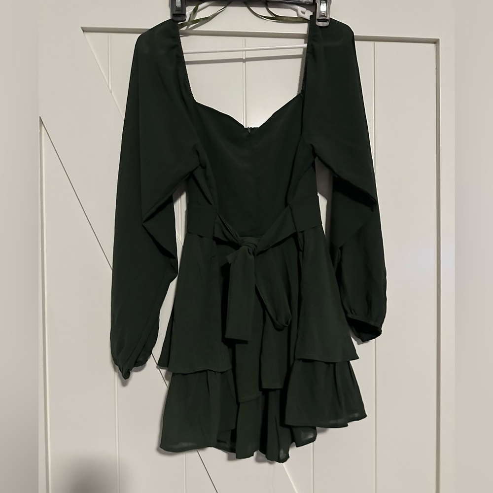 She + Sky NWT Forest Green Ruffle Romper | Size L | Sheer Long Sleeve - Picture 3 of 8
